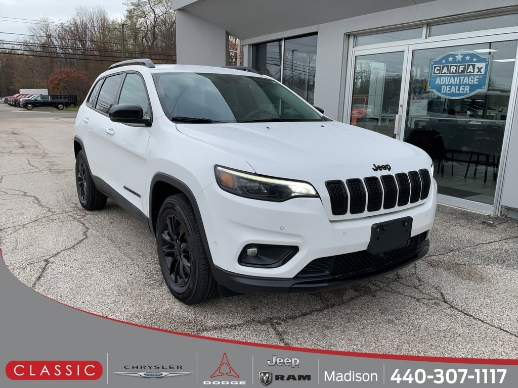 2023 Jeep Cherokee Altitude Lux