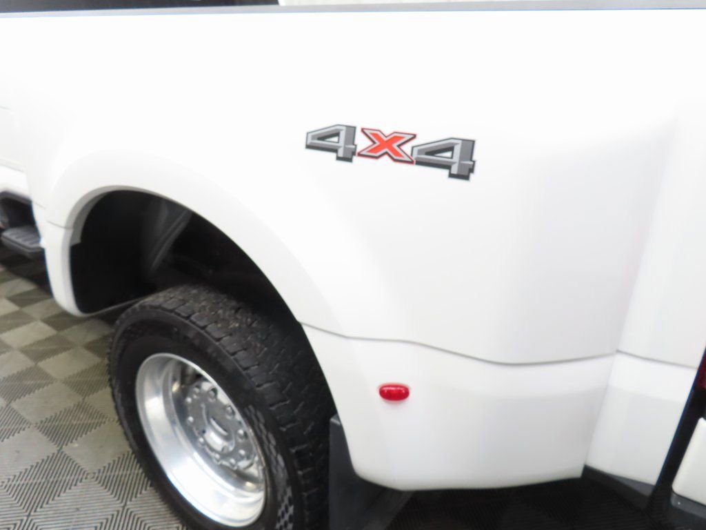 2025 Ford F450 Platinum