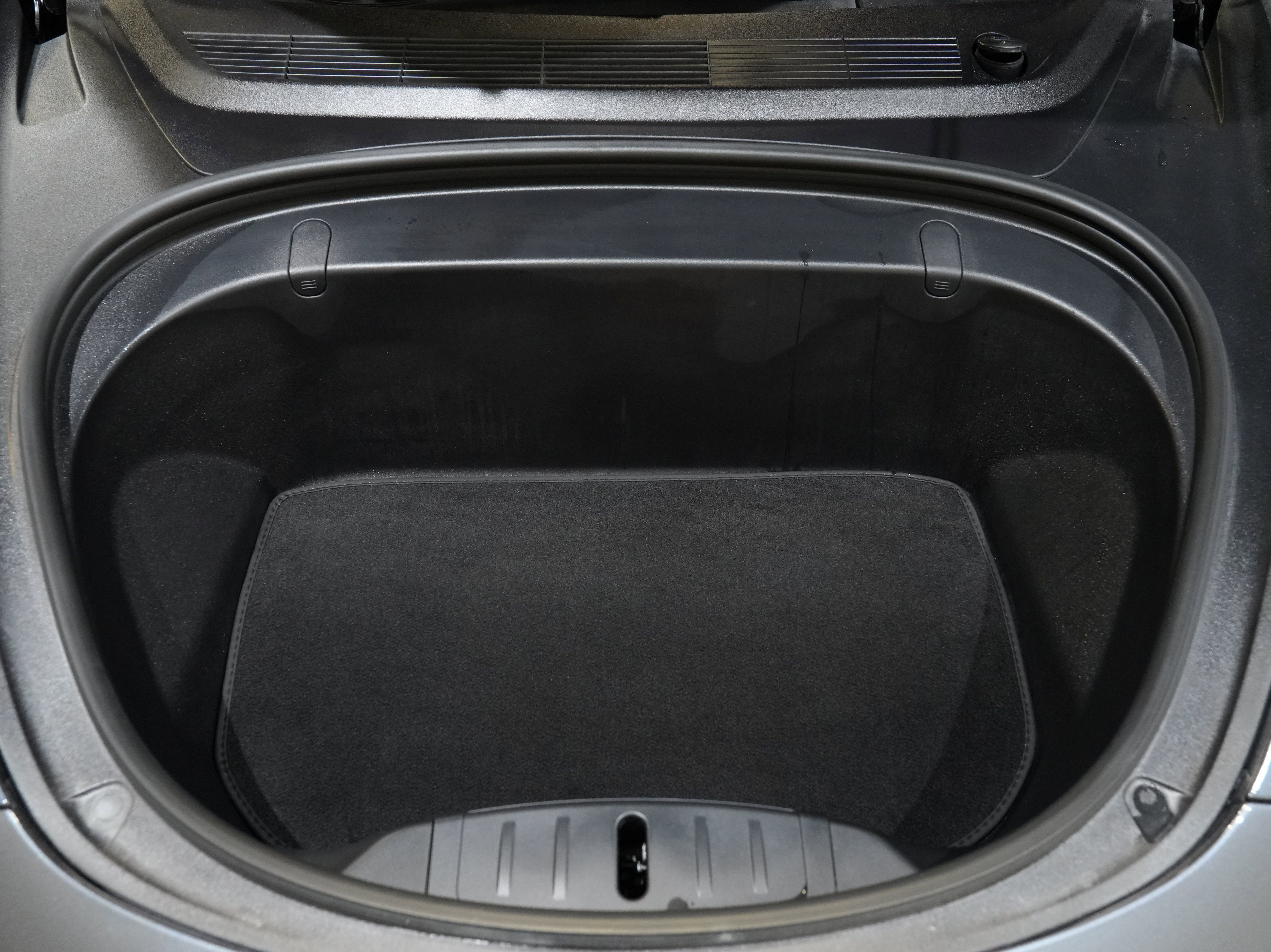 2019 Tesla Model 3 Performance