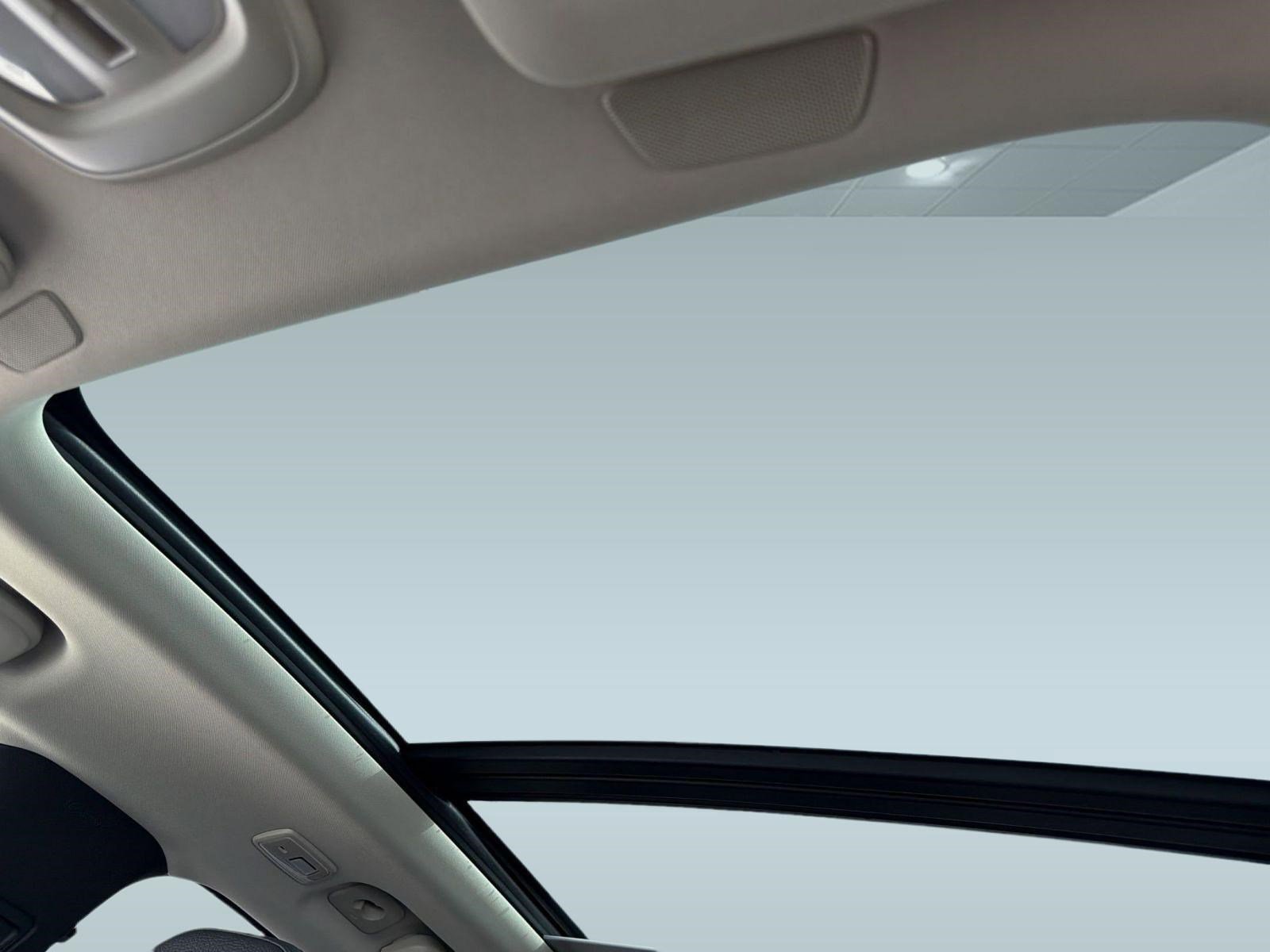 2024 Volvo Xc90 T8 Plus