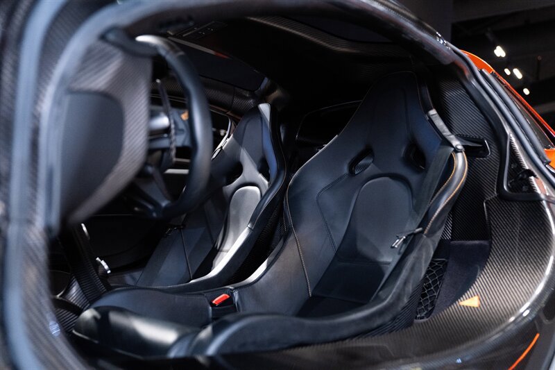 Used 2014 McLaren P1 photo 15