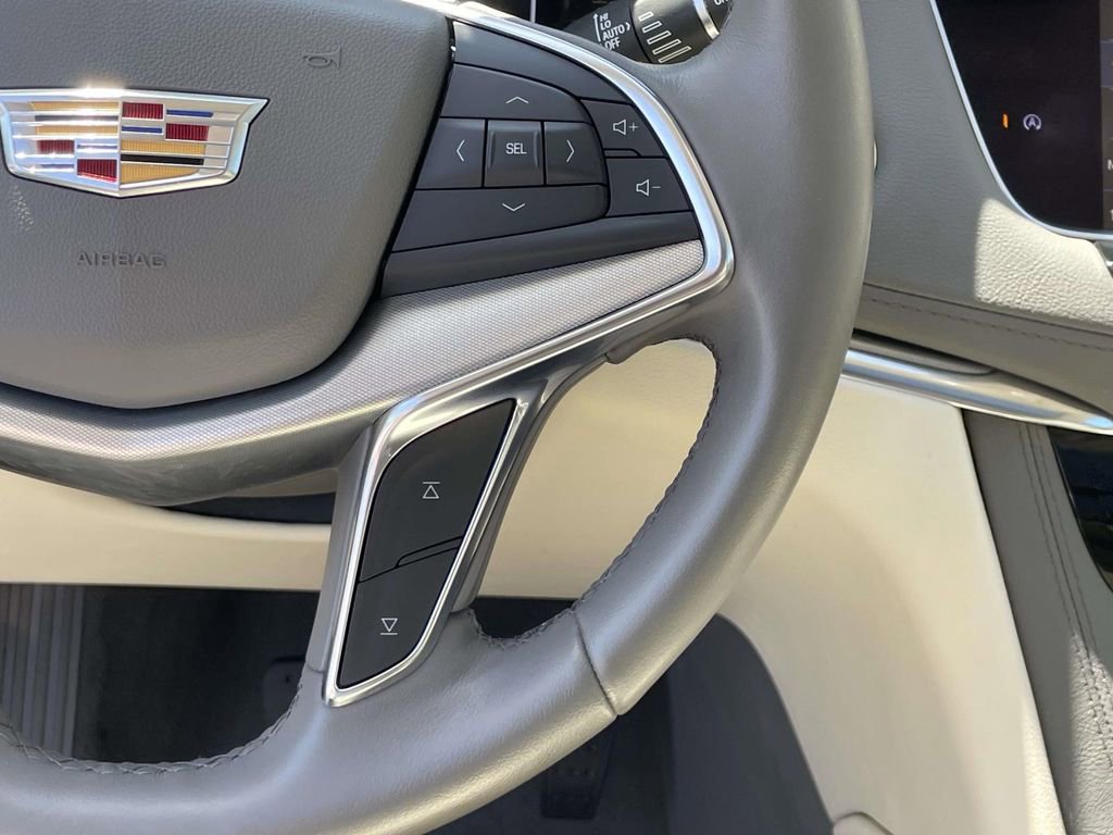 2020 Cadillac XT5 Premium Luxury