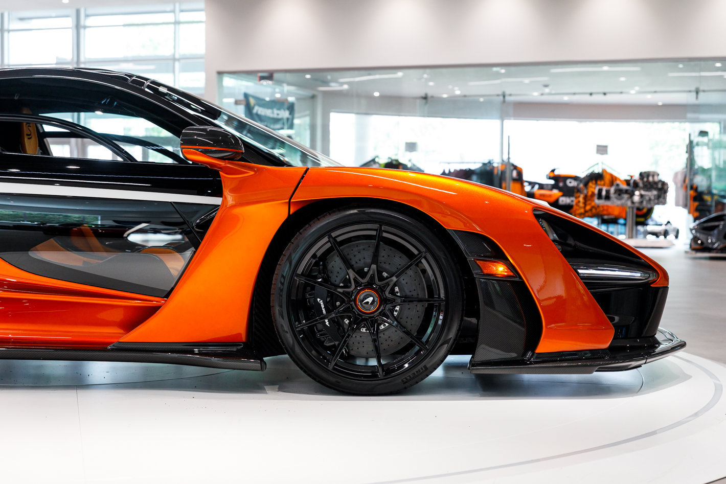 Used 2019 McLaren Senna photo 34