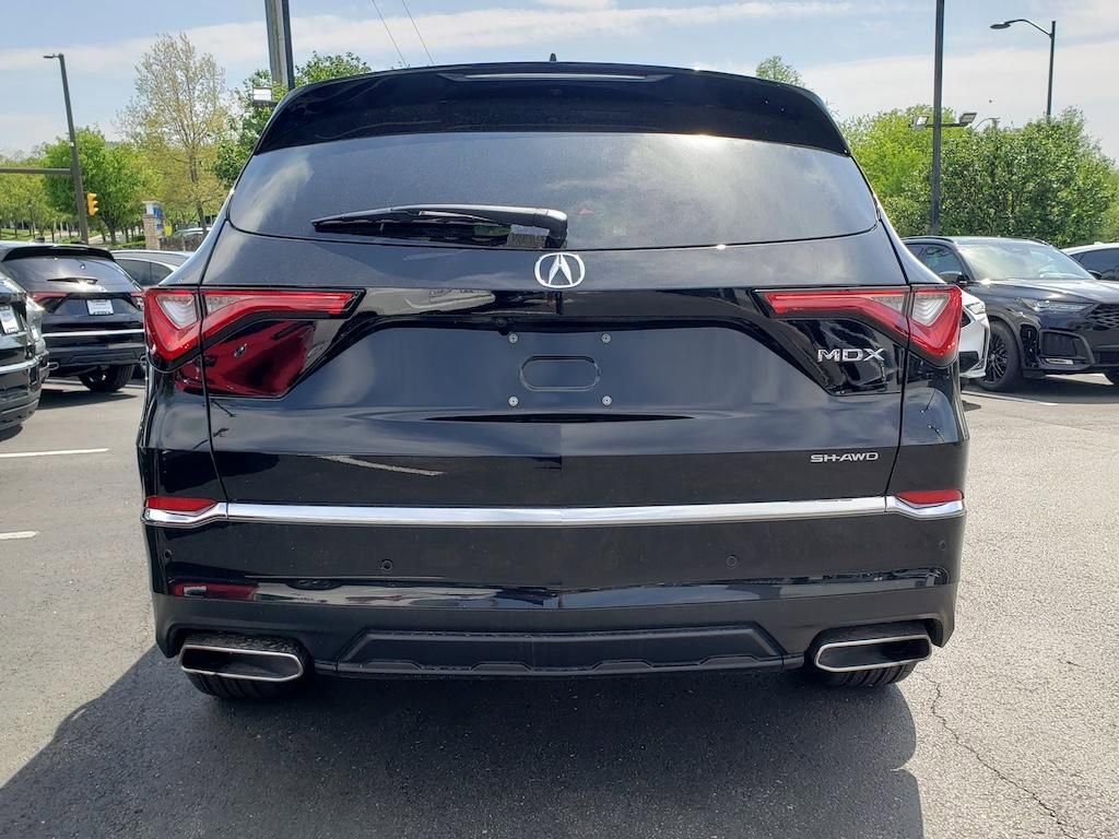2022 Acura MDX SH-AWD w/ Technology Package