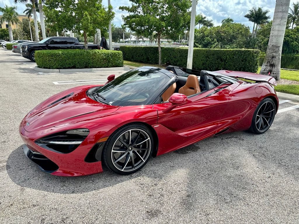 Used 2022 McLaren 720S Luxury photo 14