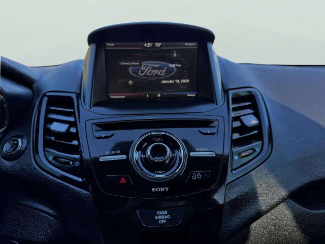 2014 Ford Fiesta Titanium