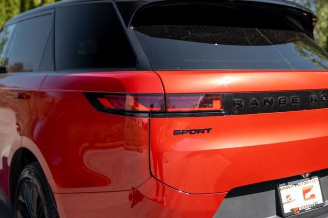2024 Land Rover Range Rover Sport SE