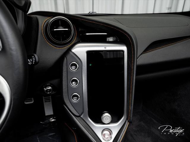 Used 2024 McLaren 750S Spider photo 39