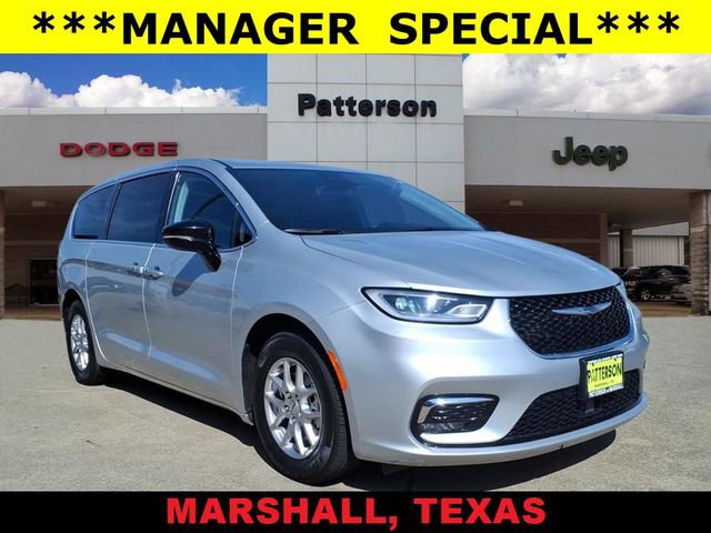 Used 2024 Chrysler Pacifica Touring-L