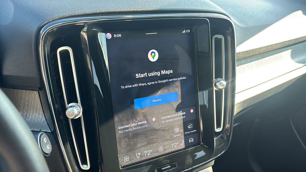 2024 Volvo Xc40 B5 Core