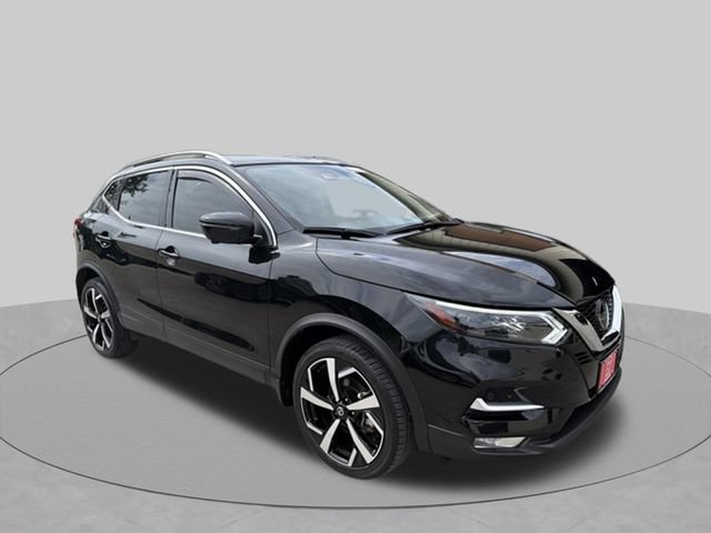 Used 2022 Nissan Rogue Sport SL w/ Premium Package