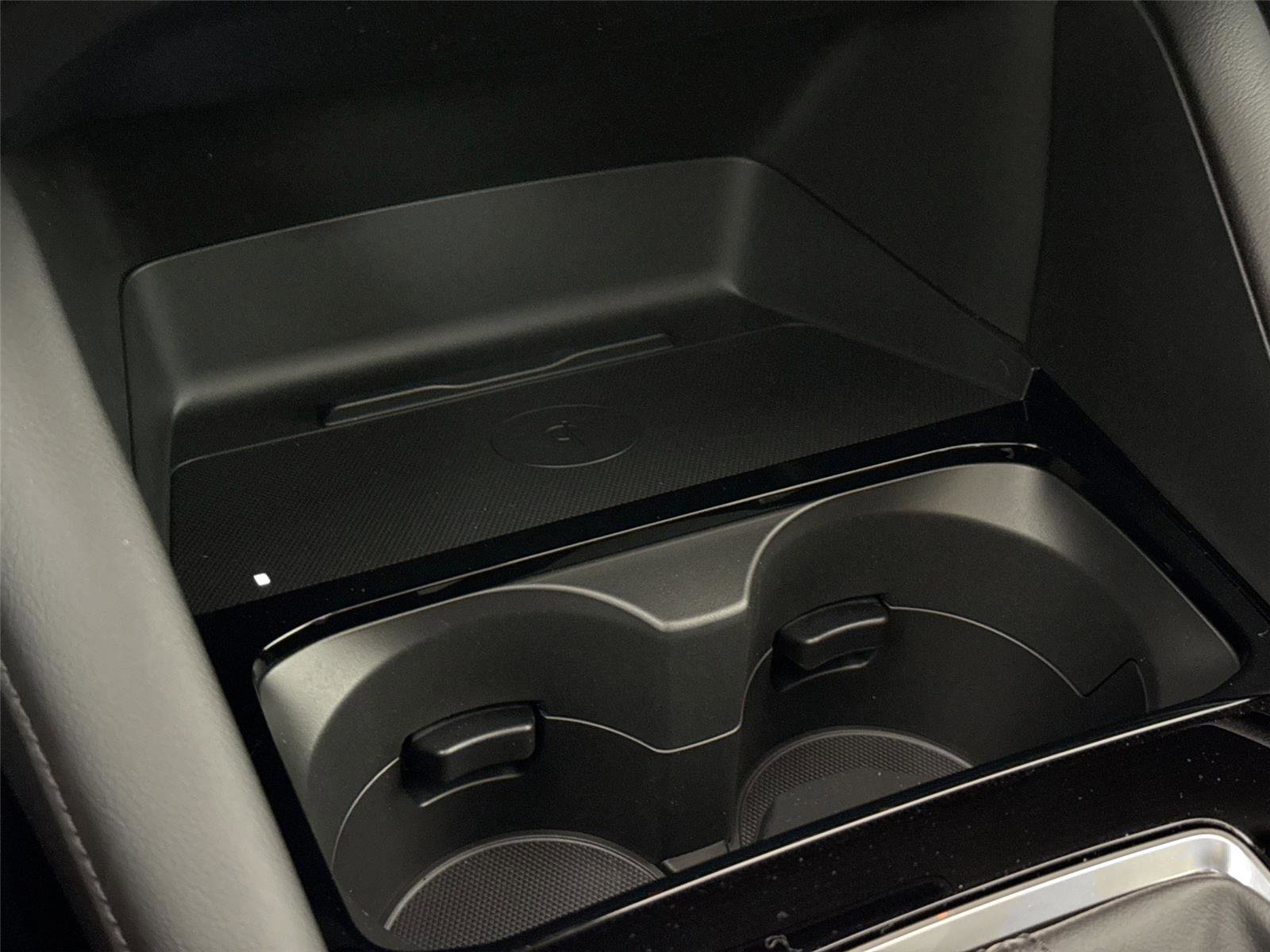 2026 MAZDA Mazda3 Hatchback w/Premium Plus Pkg