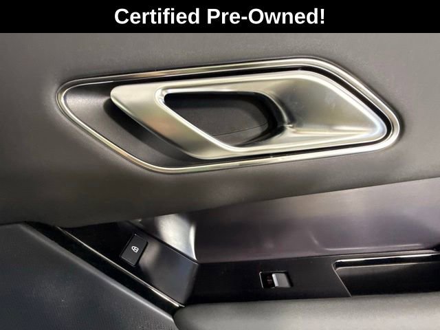 2026 Land Rover Range Rover Velar Dynamic SE