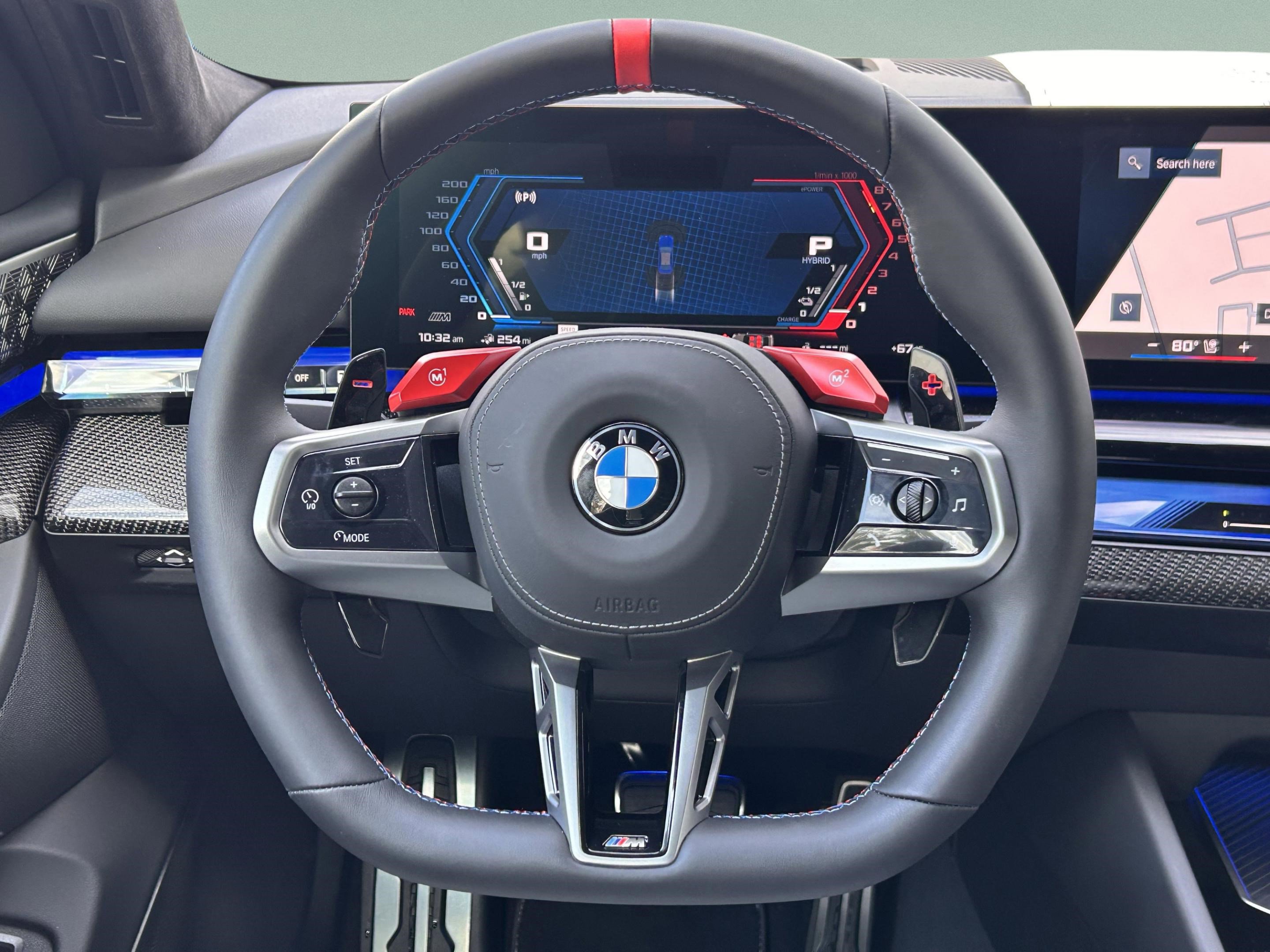 2025 BMW M5