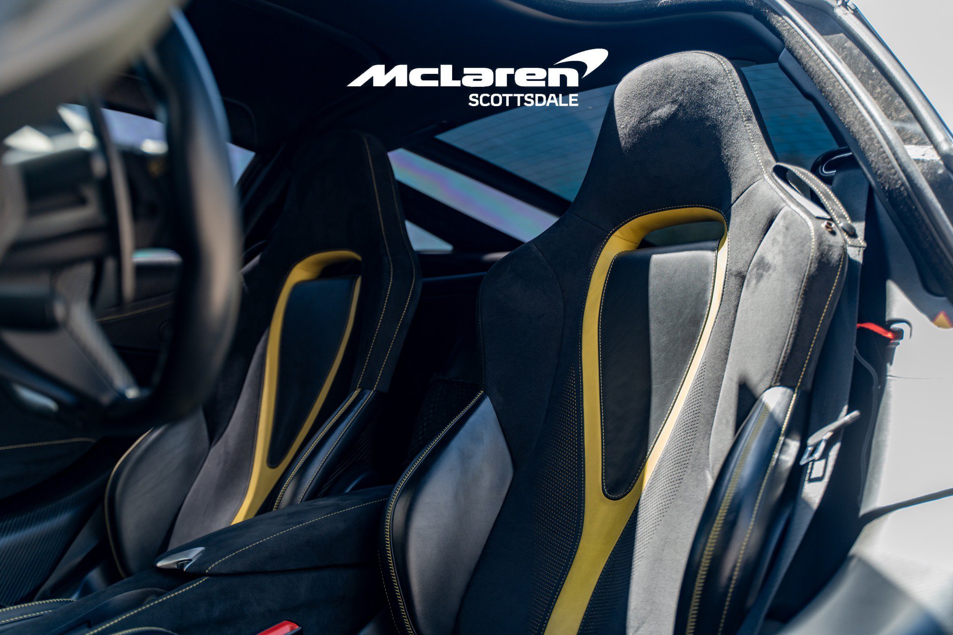 Used 2018 McLaren 720S Performance photo 11