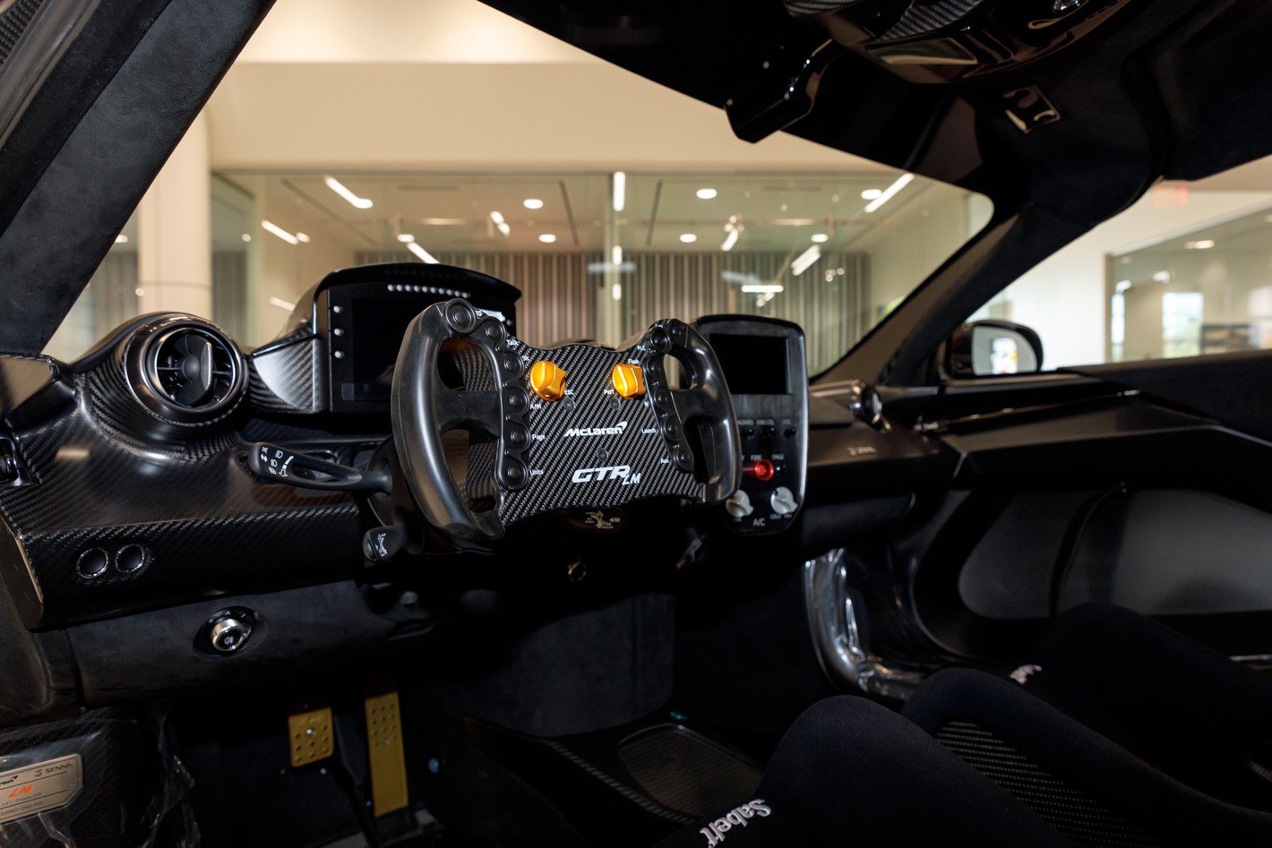 Used 2020 McLaren Senna photo 52