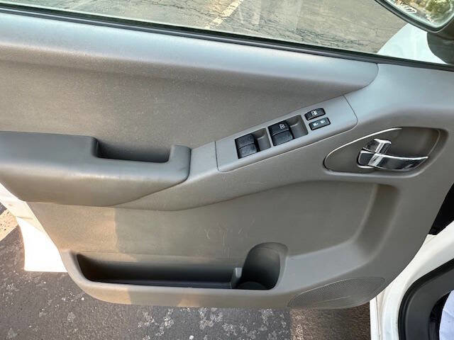 2009 Nissan Frontier SE