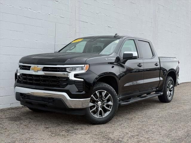 Used 2024 Chevrolet Silverado 1500 LT