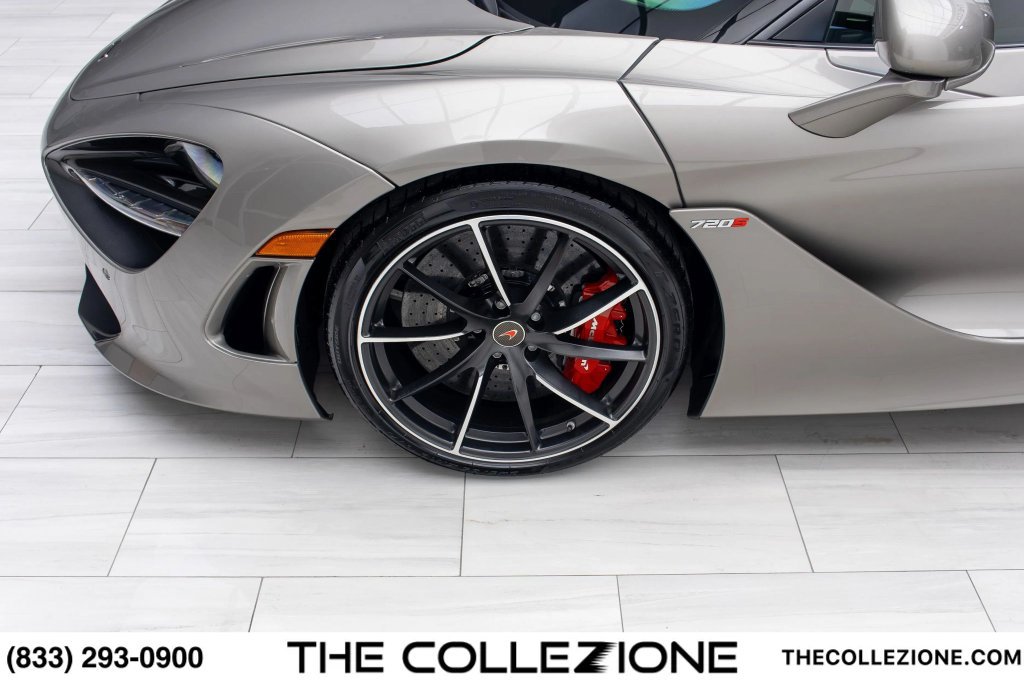 Used 2018 McLaren 720S photo 12