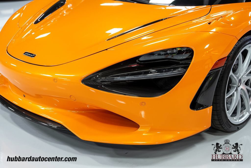 Used 2024 McLaren 750S Spider photo 12