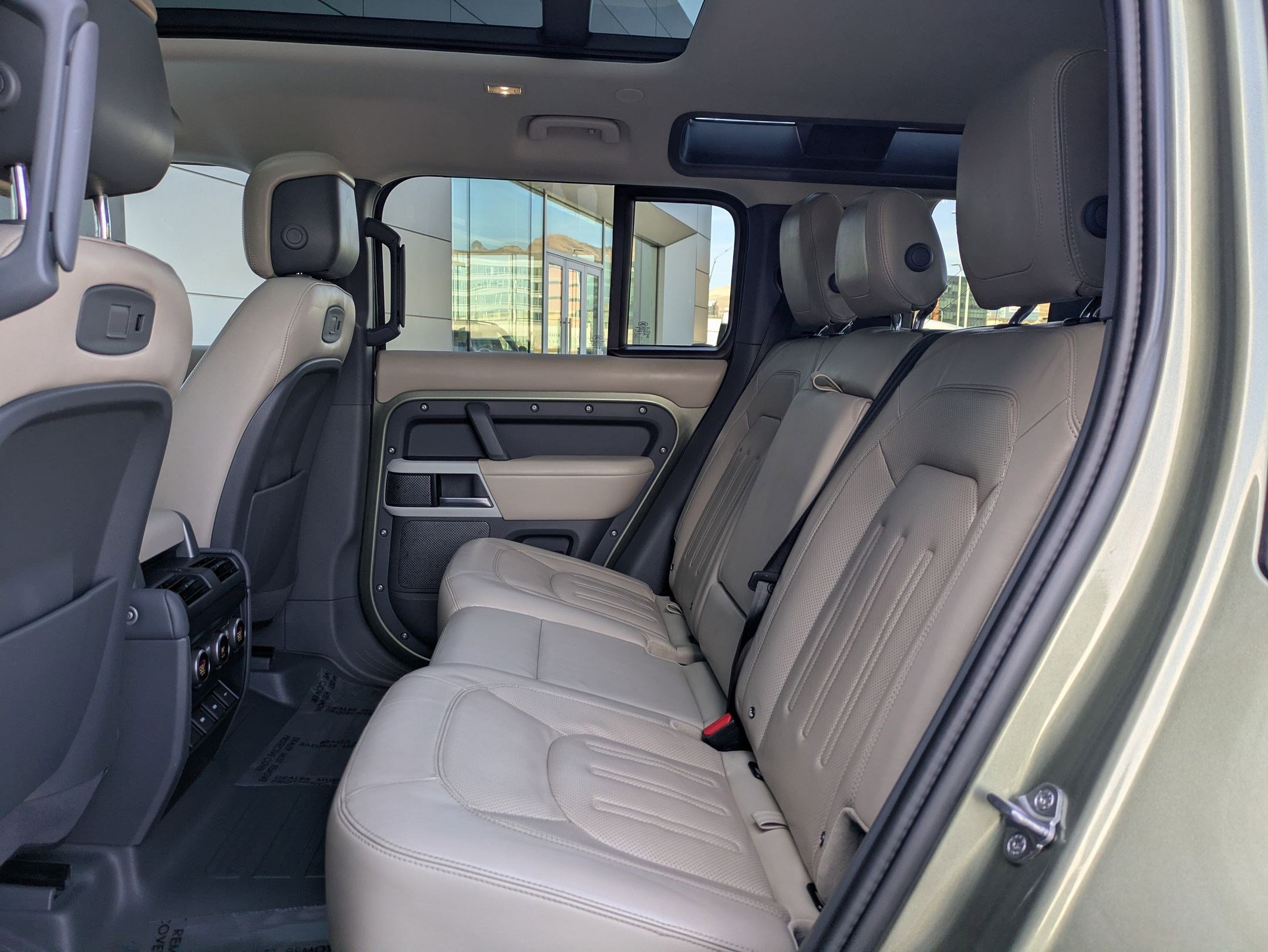 2020 Land Rover Defender 110 HSE