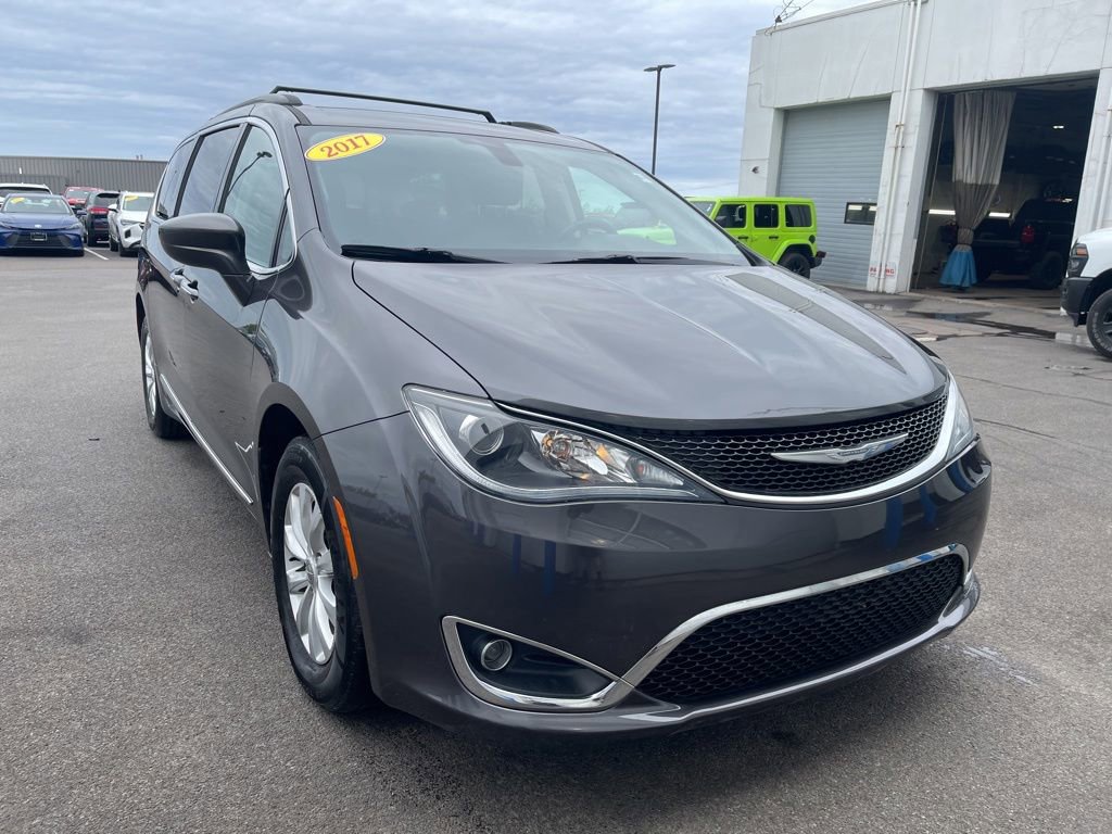 Used 2017 Chrysler Pacifica Touring-L