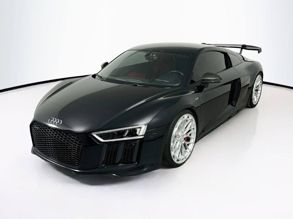 Used 2017 Audi R8 V10 w/ 20" Wheel Package
