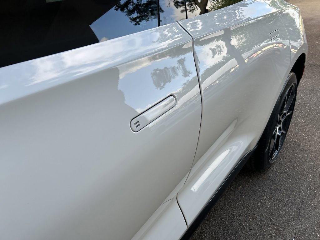 2021 Aston Martin DBX