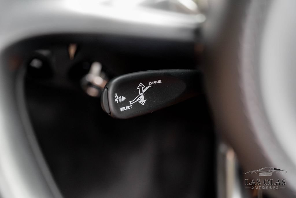 Used 2026 McLaren 750S Spider photo 58