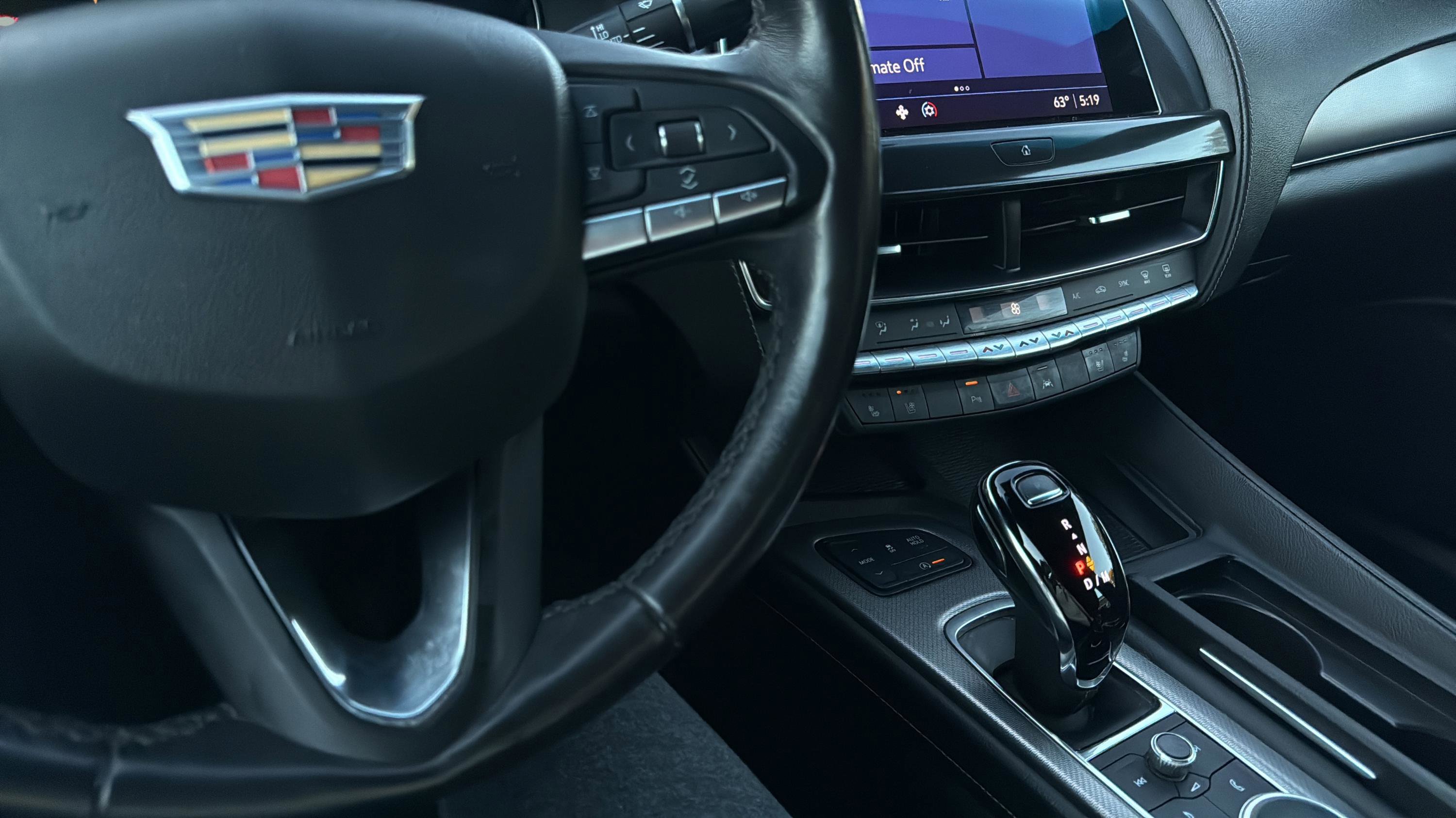 2023 Cadillac CT5 Luxury