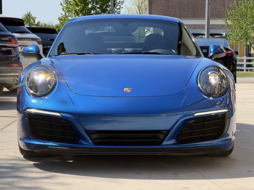 2017 Porsche 911 Carrera