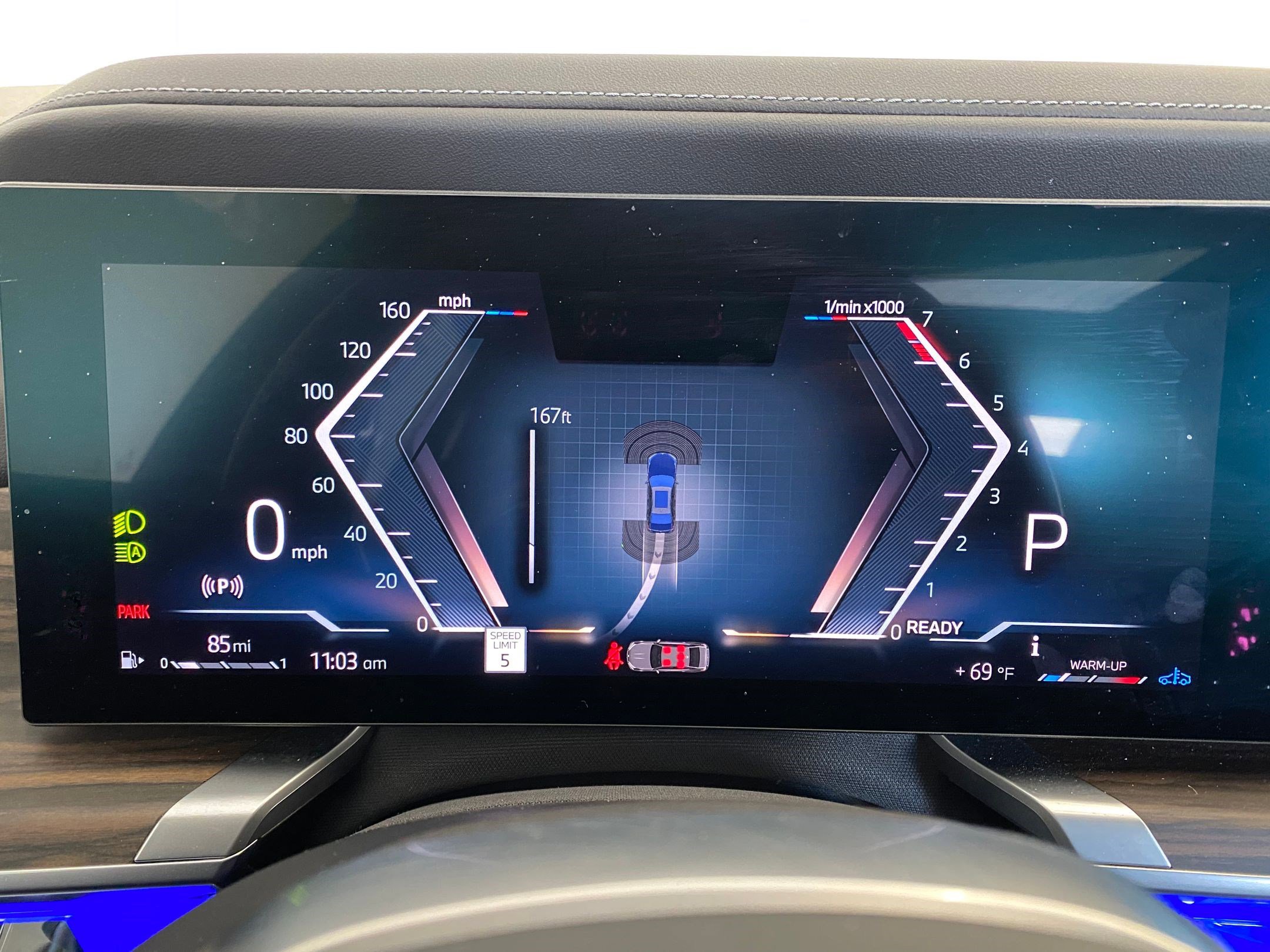 2025 BMW 760i xDrive