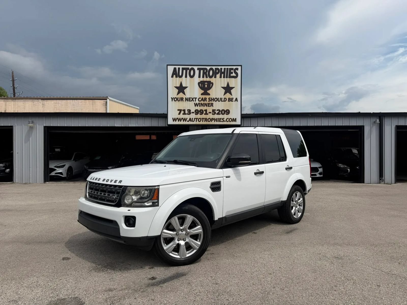 Used 2014 Land Rover LR4 HSE