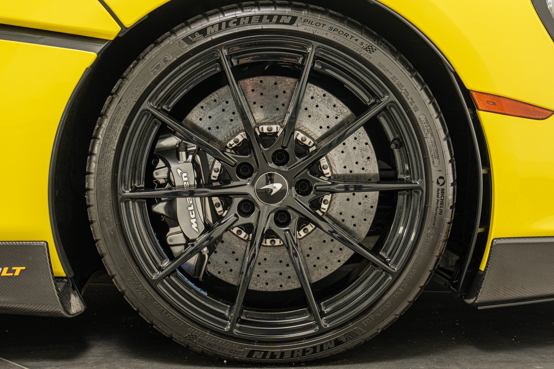 Used 2019 McLaren 600LT photo 32