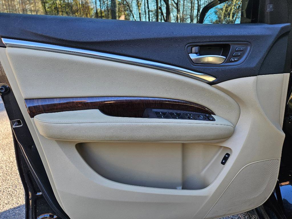 2017 Acura MDX FWD w/ Technology Package