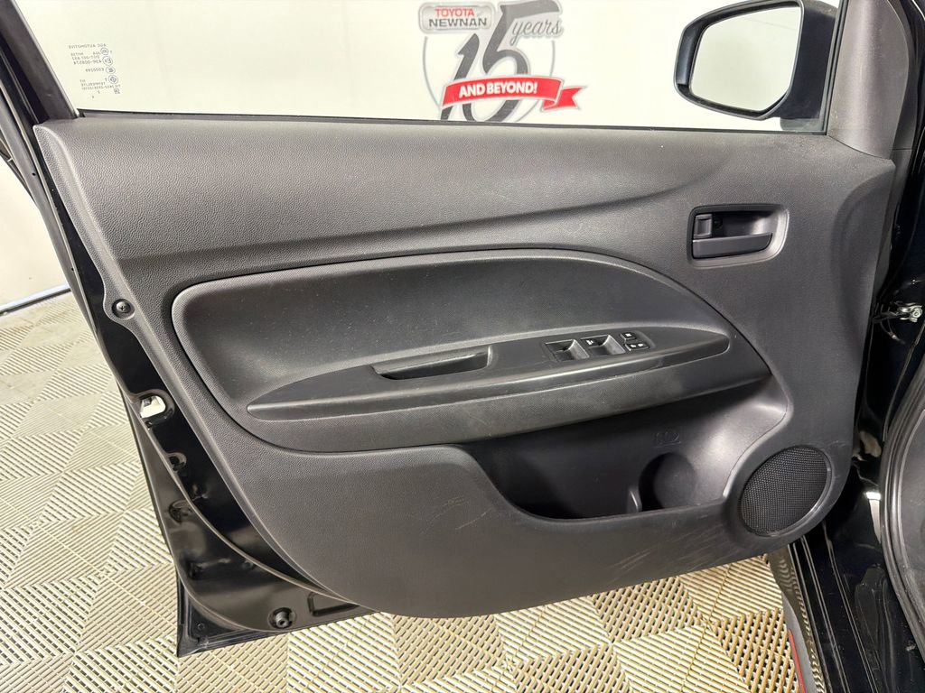 2022 Mitsubishi Mirage ES