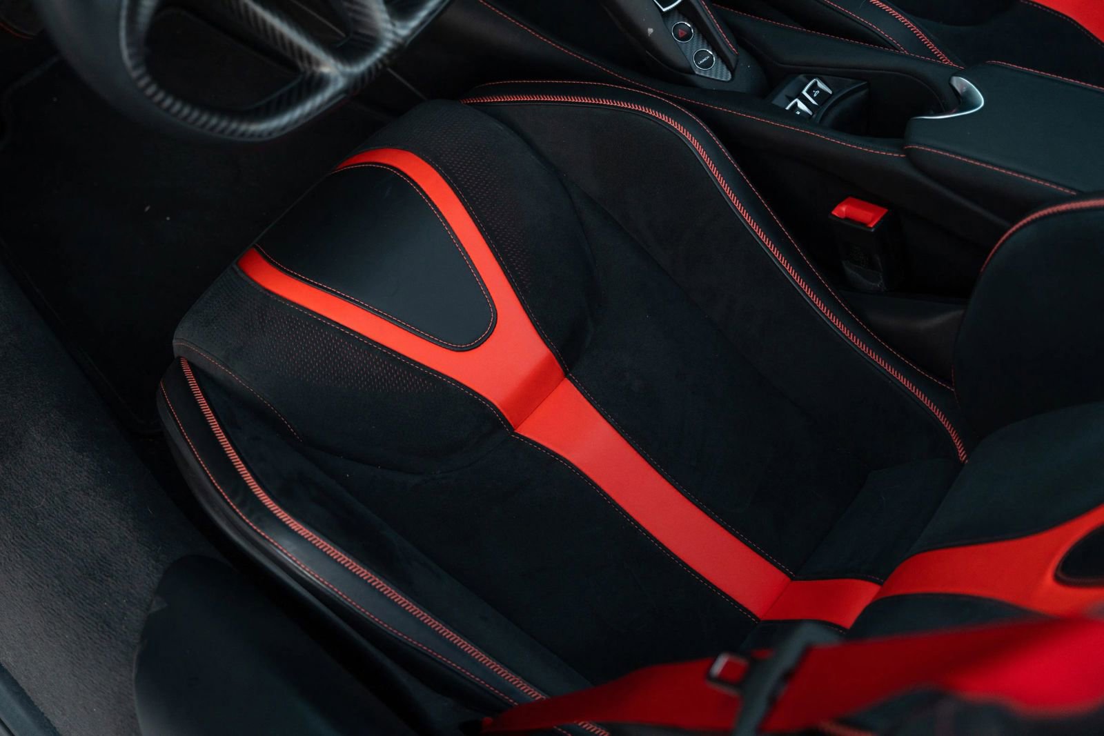 Used 2021 McLaren 720S Spider photo 33