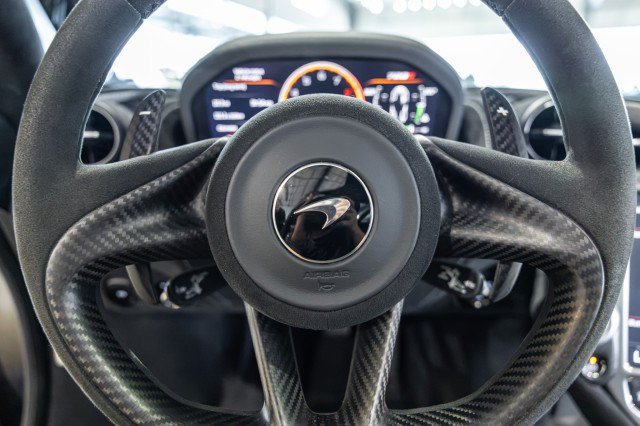 Used 2021 McLaren 720S Performance photo 40