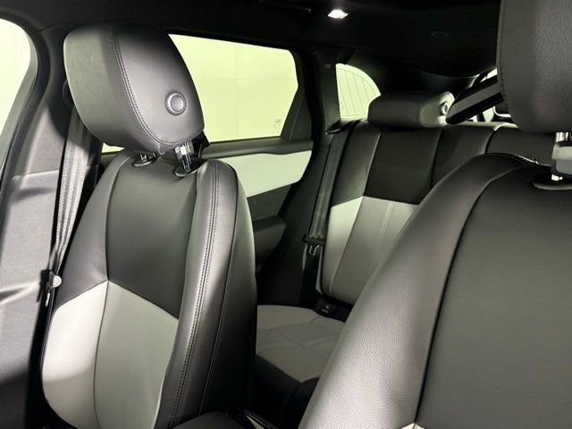 2026 Land Rover Range Rover Velar Dynamic SE