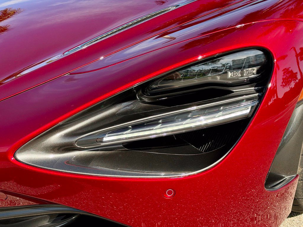 Used 2020 McLaren 720S Spider photo 25