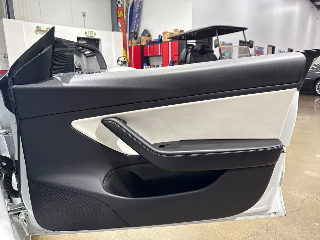 2020 Tesla Model 3 Performance