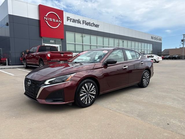 Used 2025 Nissan Altima 2.5 SV
