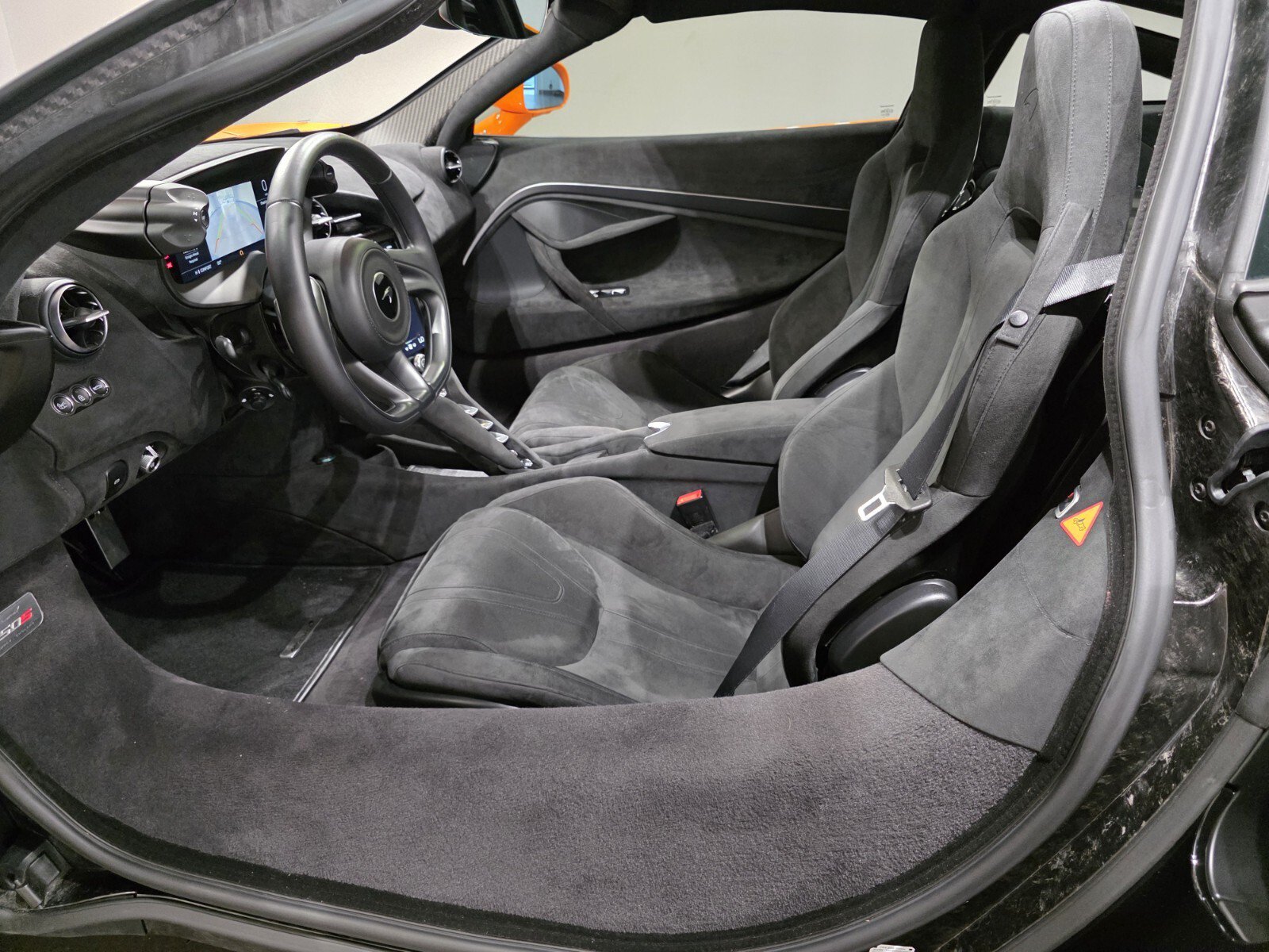Used 2024 McLaren 750S photo 6