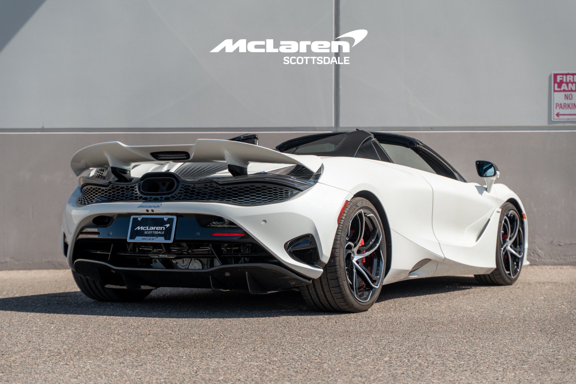 Used 2024 McLaren 750S Spider photo 7