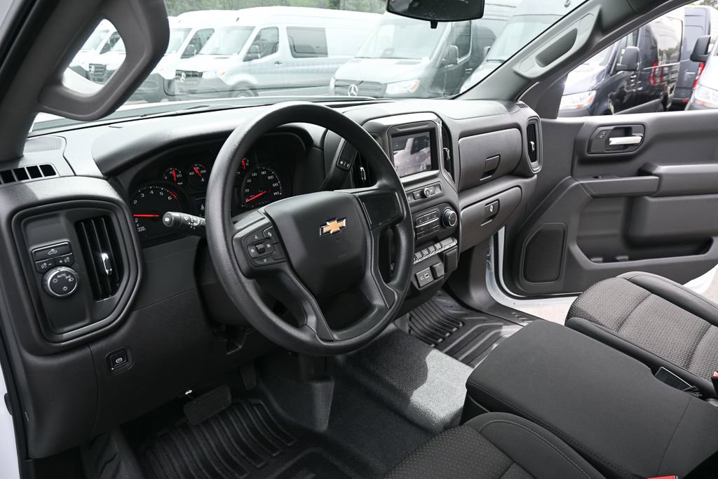 2025 Chevrolet Silverado 1500 W/T