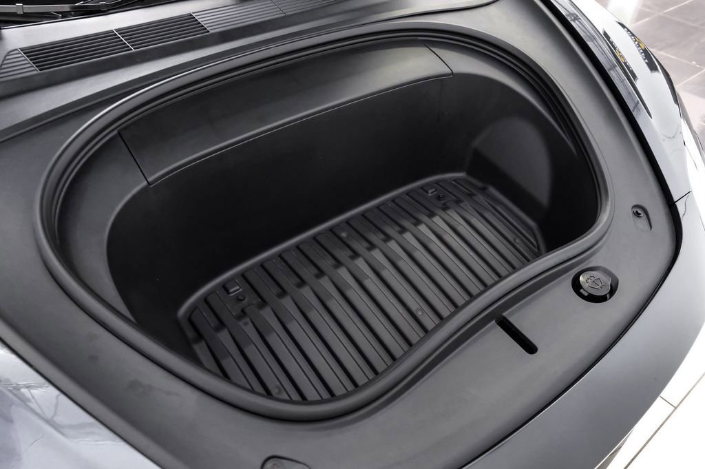 2024 Tesla Model 3 Long Range