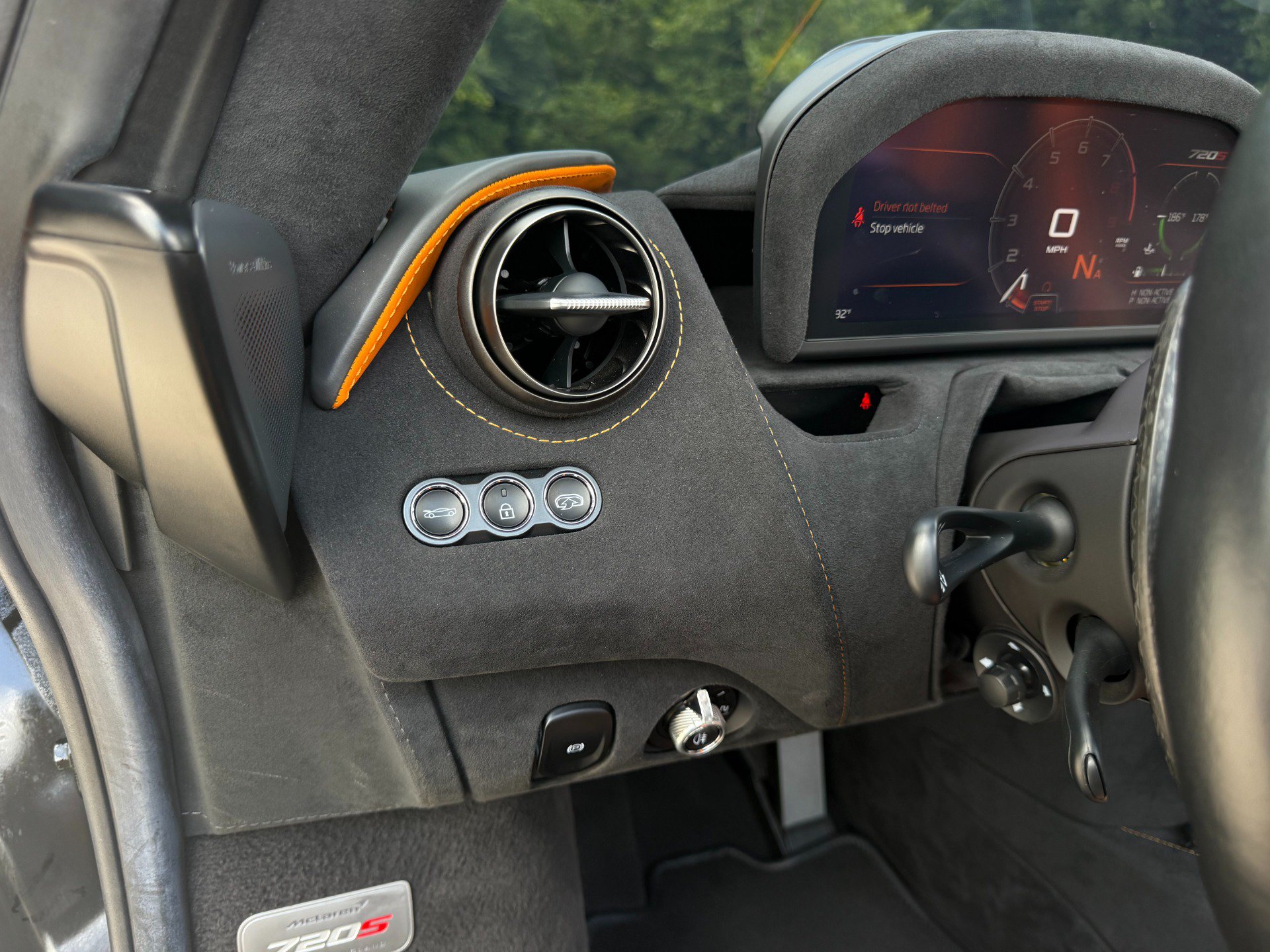 Used 2021 McLaren 720S Performance photo 35