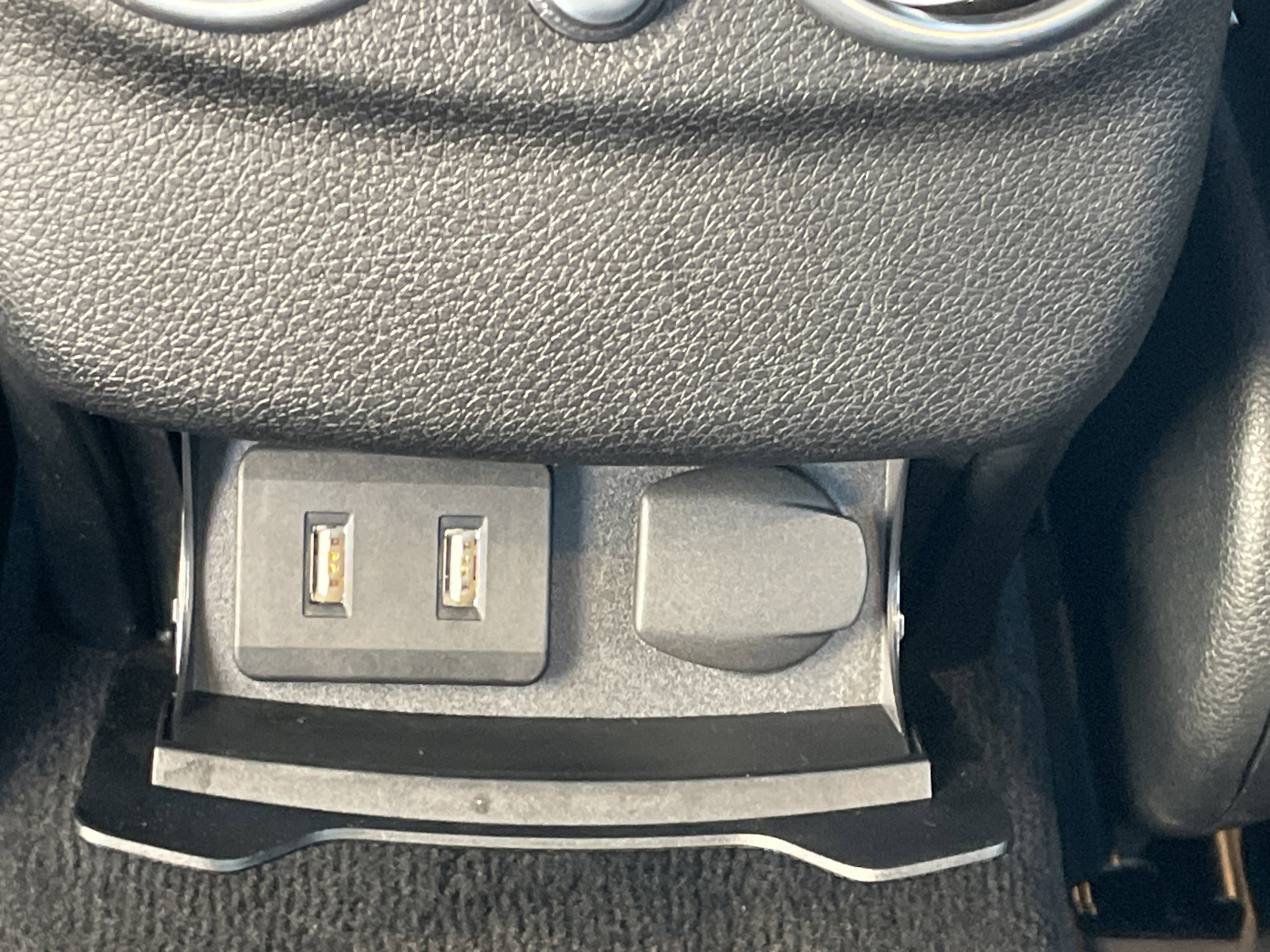 2021 Mercedes-Benz C 300 Sedan