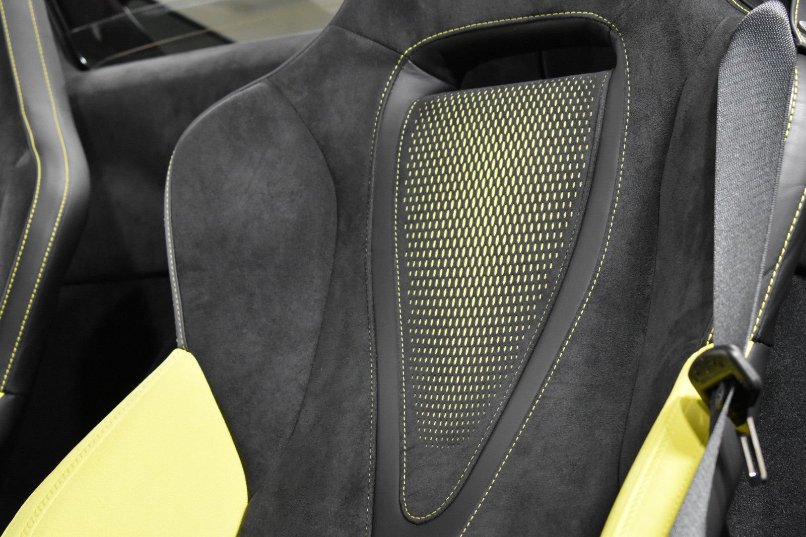 New 2027 McLaren 750S Spider photo 28