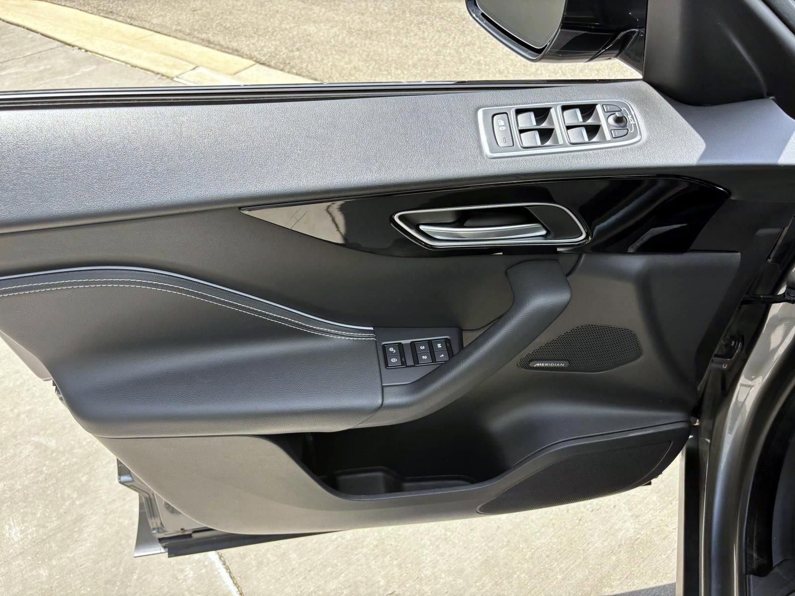 2019 Jaguar F-Pace R-Sport